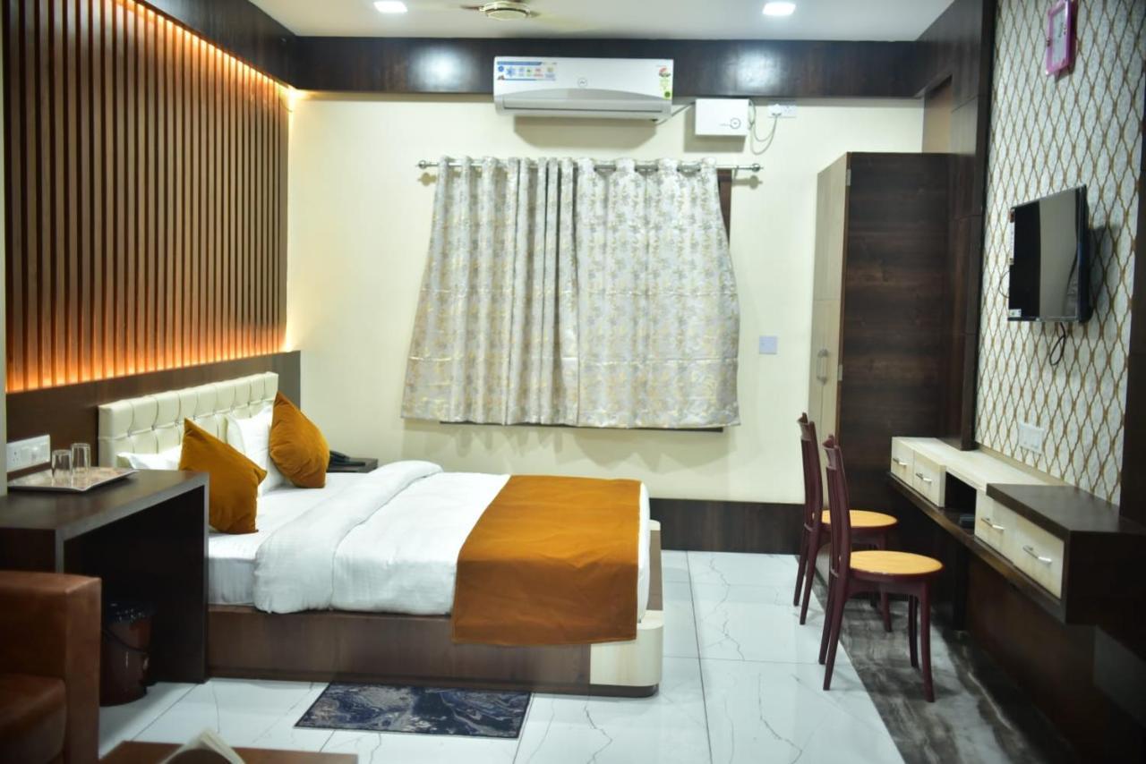 Hotel Sai Krishna Balasore エクステリア 写真